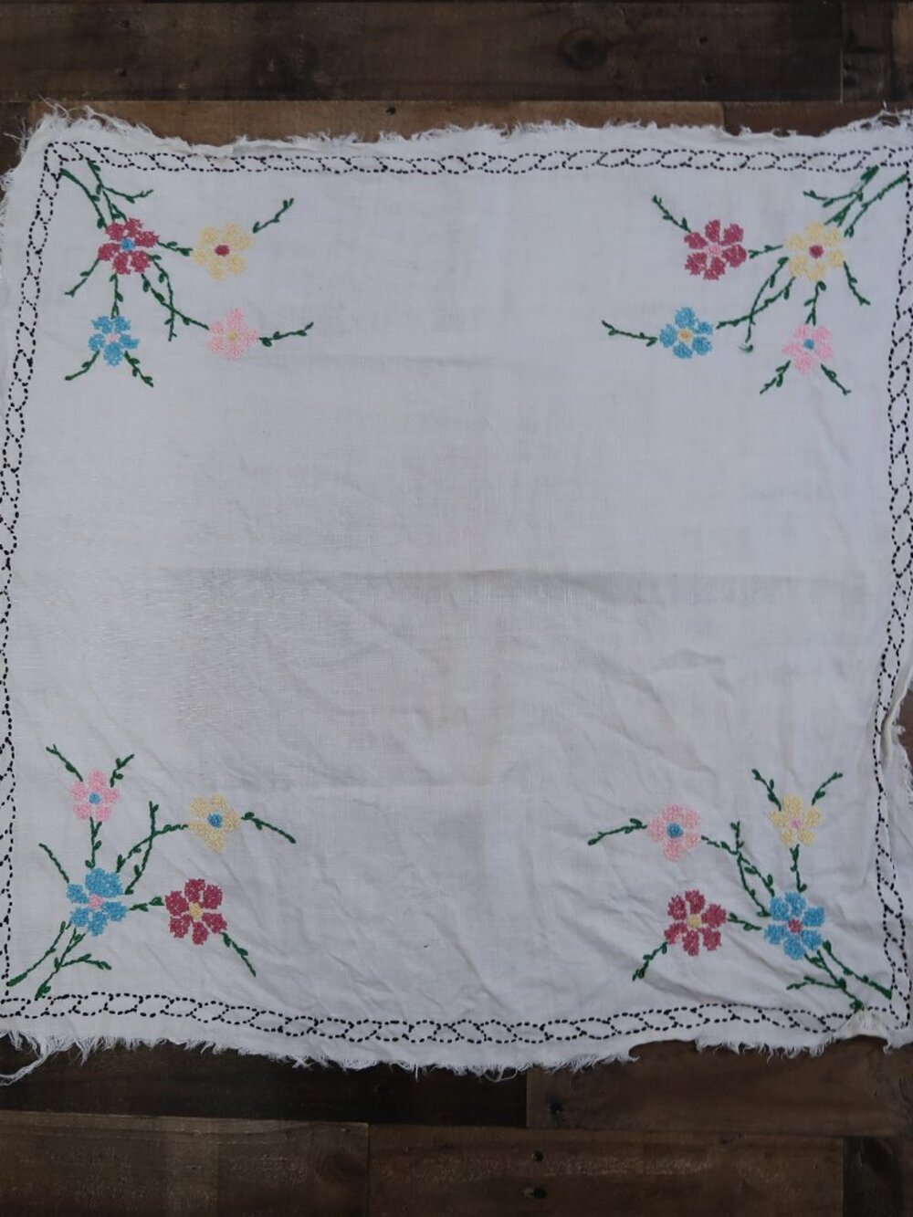 Vintage Floral Embroidered Tablecloth 31" by 32" Handmade